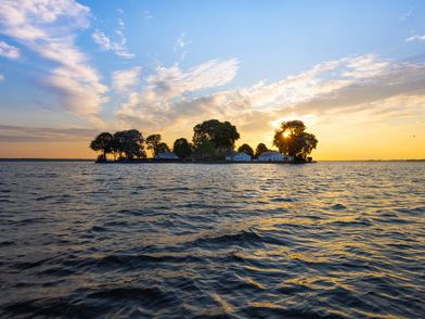 Insel Wilhelmstein zum Sonnenaufgang